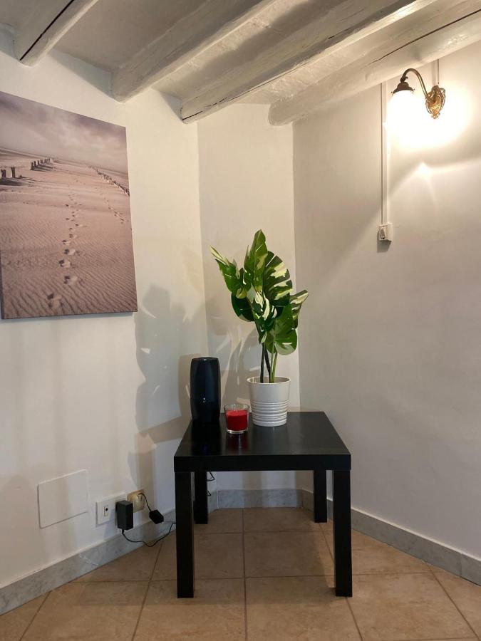 Sweet Chloe Apartment Рим Екстериор снимка